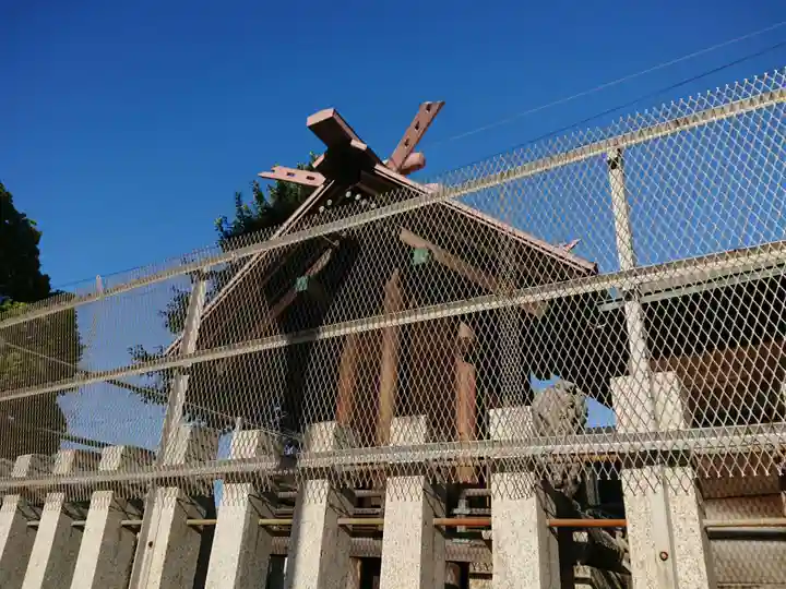 神明社(小碓)の本殿・本堂