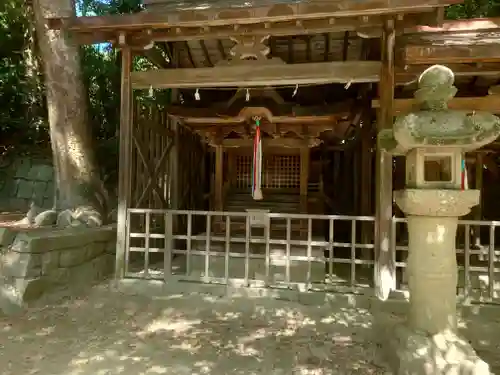 伊居太神社の末社・摂社