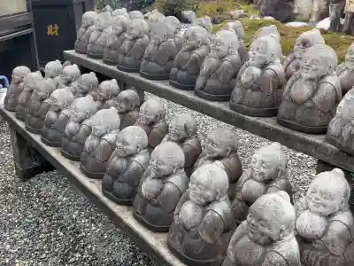 慈眼院の{uncategorized: "未分類", other: "その他", undefined: "問題あり", building: "その他建物", grave: "お墓", sacred_gate: "鳥居", guardian: "狛犬", statue: "像", buddha: "仏像", history: "歴史", nature: "自然", garden: "庭園", animal: "動物", pagoda: "塔", temizu: "手水舎", mountain_gate: "山門・神門", sanctuary: "本殿・本堂", subordinate: "末社・摂社", art: "芸術", scenery: "景色", jizo: "地蔵", ema: "絵馬", goshuin: "御朱印", omikuji: "おみくじ", items: "授与品その他", amulet: "お守り", goshuincho: "御朱印帳", eats: "食事", festival: "お祭り", votive_dance: "神楽", shichigosan: "七五三参", wedding: "結婚式", experience: "体験その他", initially: "初詣", around: "周辺", anti_infection: "感染症対策"}