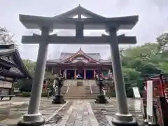 瀧泉寺（目黒不動尊）の鳥居