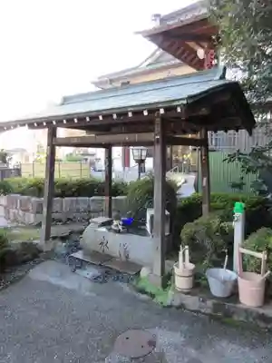 惣宗寺の手水舎