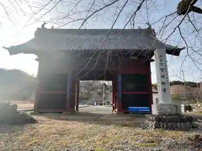 成身院 百体観音堂(さざえ堂)(埼玉県)