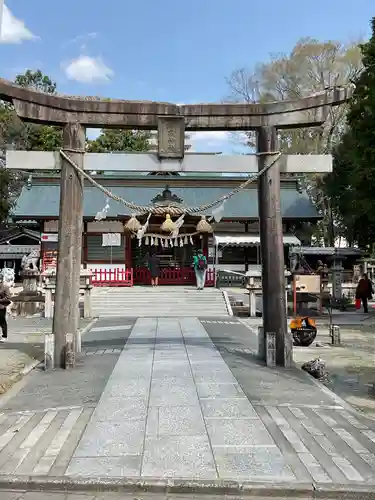 新羅神社の鳥居