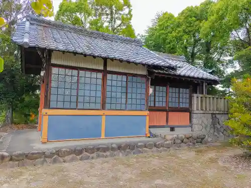 神明社（下屋）の本殿