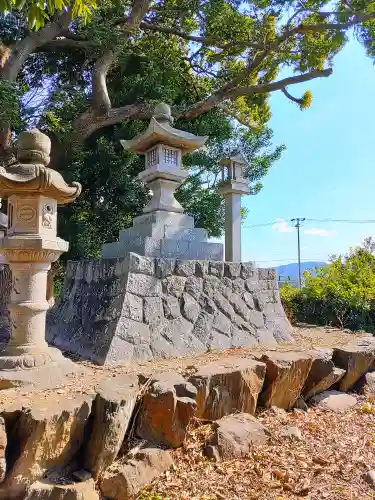 神明社（上細池神明社）の末社・摂社