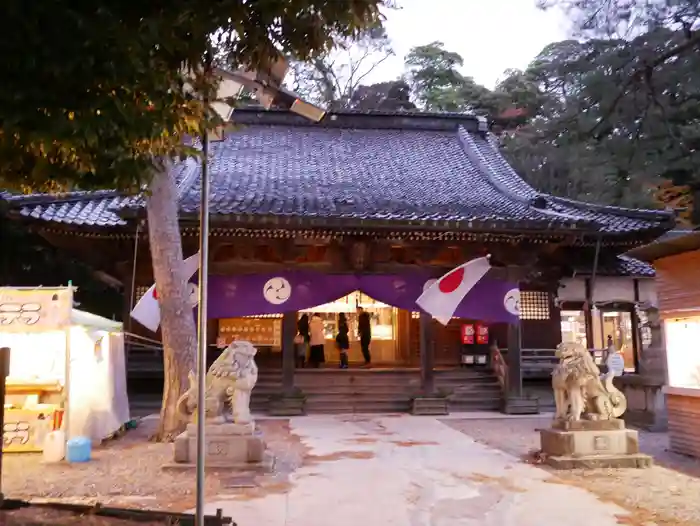 石浦神社の本殿