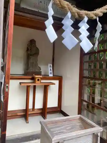 夫婦木神社の像