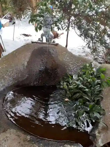 橿原神社の手水