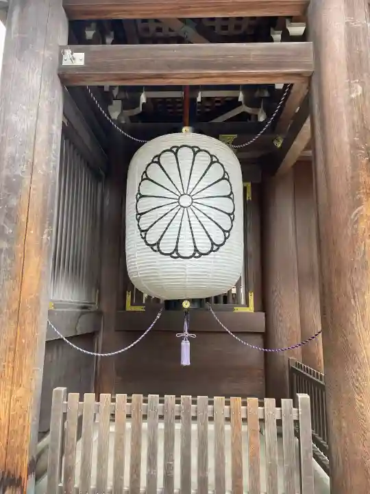 寒川神社の{uncategorized: "未分類", other: "その他", undefined: "問題あり", building: "その他建物", grave: "お墓", sacred_gate: "鳥居", guardian: "狛犬", statue: "像", buddha: "仏像", history: "歴史", nature: "自然", garden: "庭園", animal: "動物", pagoda: "塔", temizu: "手水舎", mountain_gate: "山門・神門", sanctuary: "本殿・本堂", subordinate: "末社・摂社", art: "芸術", scenery: "景色", jizo: "地蔵", ema: "絵馬", goshuin: "御朱印", omikuji: "おみくじ", items: "授与品その他", amulet: "お守り", goshuincho: "御朱印帳", eats: "食事", festival: "お祭り", votive_dance: "神楽", shichigosan: "七五三参", wedding: "結婚式", experience: "体験その他", initially: "初詣", around: "周辺", anti_infection: "感染症対策"}