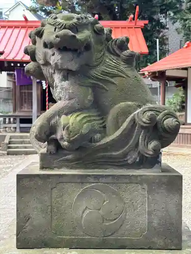 弦巻神社の狛犬