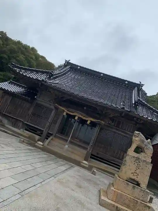 川中神社の本殿・本堂