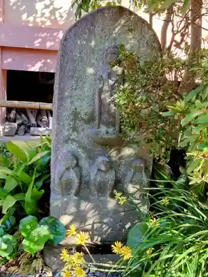 極楽寺（霊鷲山感應院極楽律寺）の仏像