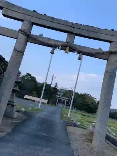 高泊神社の鳥居