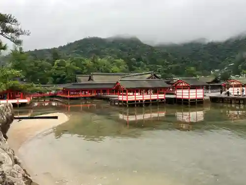 厳島神社(広島県)