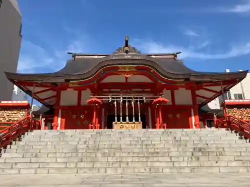 花園神社の本殿・本堂