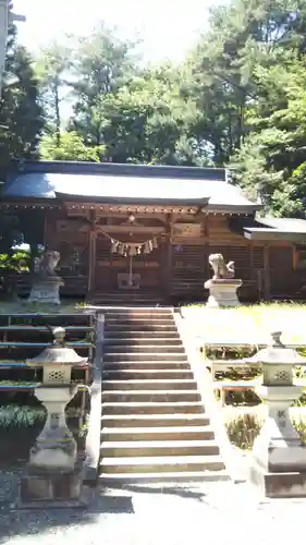 雀神社の本殿