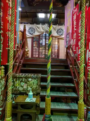 三瀧山不動院の本殿・本堂