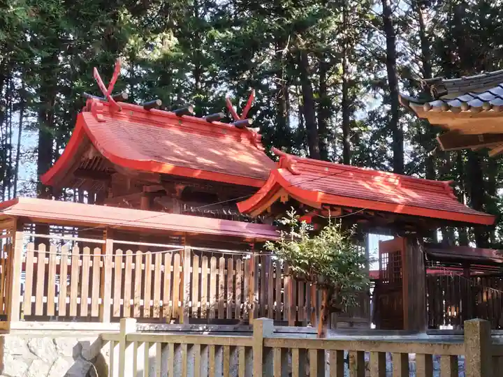 於呂神社の本殿・本堂