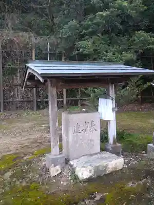 土佐神社離宮の手水舎