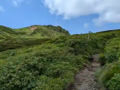 岩手山神社奥宮(岩手県)