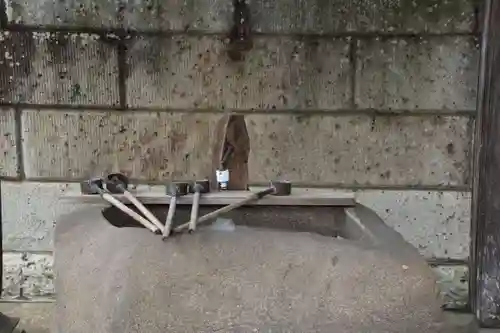 石背國造神社の手水舎