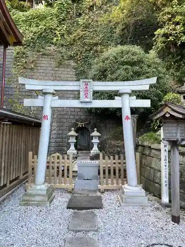 叶神社 (西叶神社)の末社・摂社