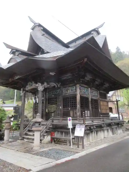 武尊神社の本殿・本堂