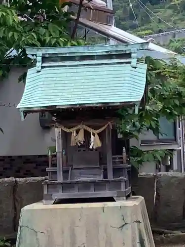 厳島神社の末社