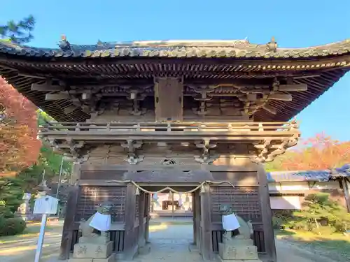 住吉神社の山門・神門