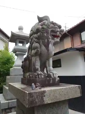 御嶽神社茅萱宮の狛犬