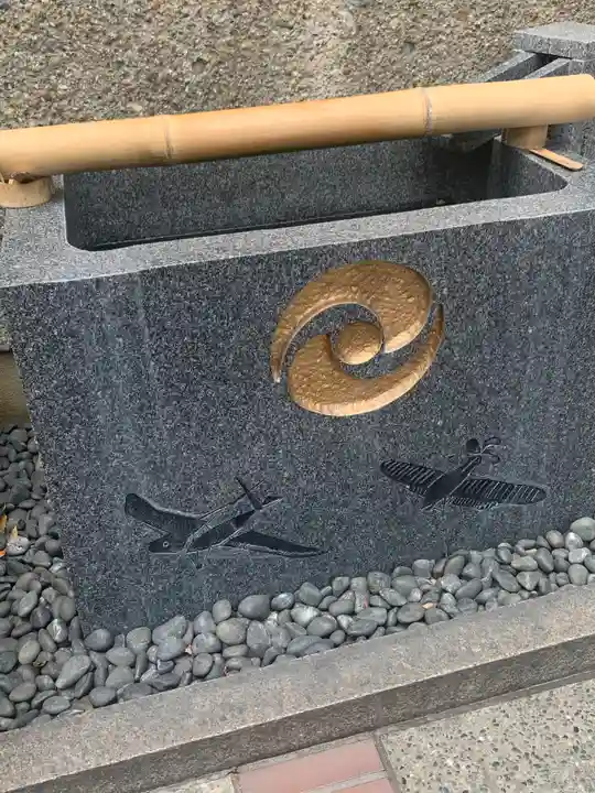 飛行神社の手水舎
