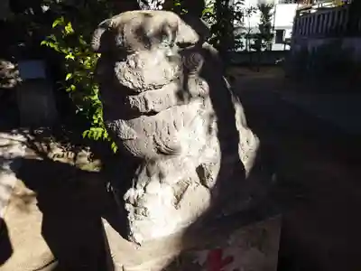 当代島稲荷神社の狛犬