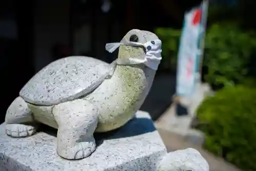 磐裂根裂神社の狛犬