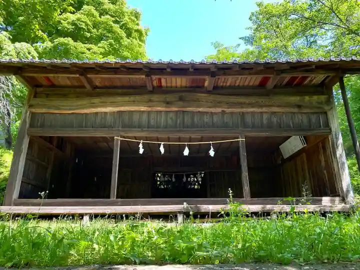 菱野健功神社の本殿・本堂