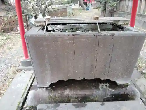 堅町神明宮の手水舎