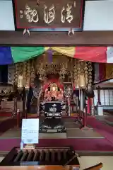 長心寺の本殿