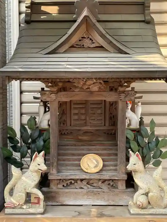 火伏稲荷の{uncategorized: "未分類", other: "その他", undefined: "問題あり", building: "その他建物", grave: "お墓", sacred_gate: "鳥居", guardian: "狛犬", statue: "像", buddha: "仏像", history: "歴史", nature: "自然", garden: "庭園", animal: "動物", pagoda: "塔", temizu: "手水舎", mountain_gate: "山門・神門", sanctuary: "本殿・本堂", subordinate: "末社・摂社", art: "芸術", scenery: "景色", jizo: "地蔵", ema: "絵馬", goshuin: "御朱印", omikuji: "おみくじ", items: "授与品その他", amulet: "お守り", goshuincho: "御朱印帳", eats: "食事", festival: "お祭り", votive_dance: "神楽", shichigosan: "七五三参", wedding: "結婚式", experience: "体験その他", initially: "初詣", around: "周辺", anti_infection: "感染症対策"}