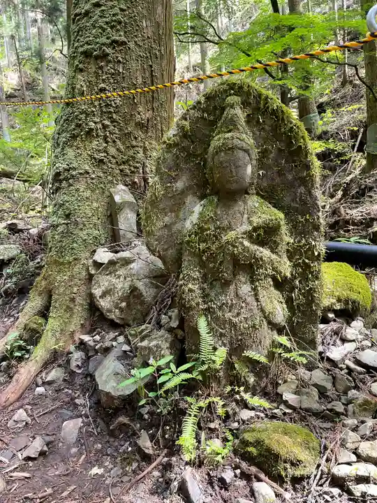 出流山満願寺奥之院(栃木県)
