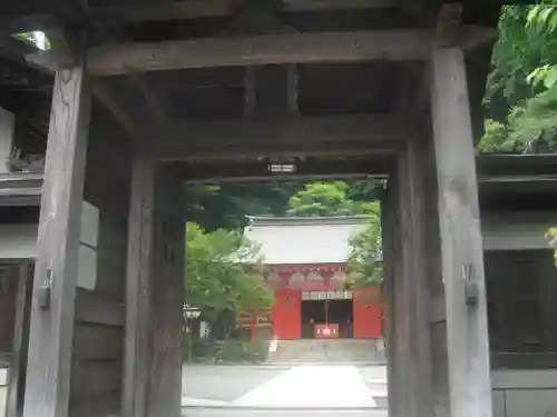 荏柄天神社の山門