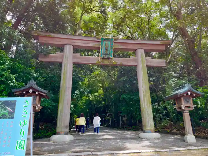 大神神社の鳥居