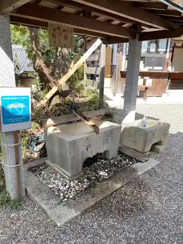 添御縣坐神社の手水舎