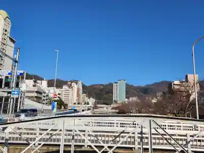 お玉大神(生田川の西岸)(兵庫県)