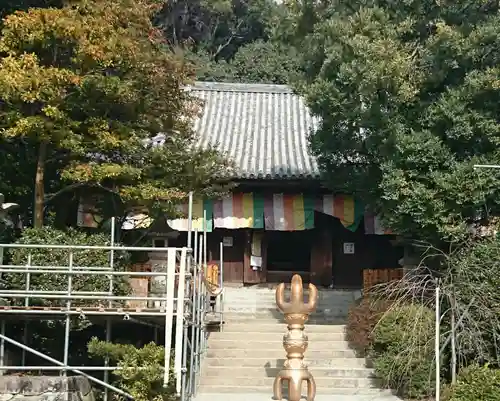 石手寺の本殿