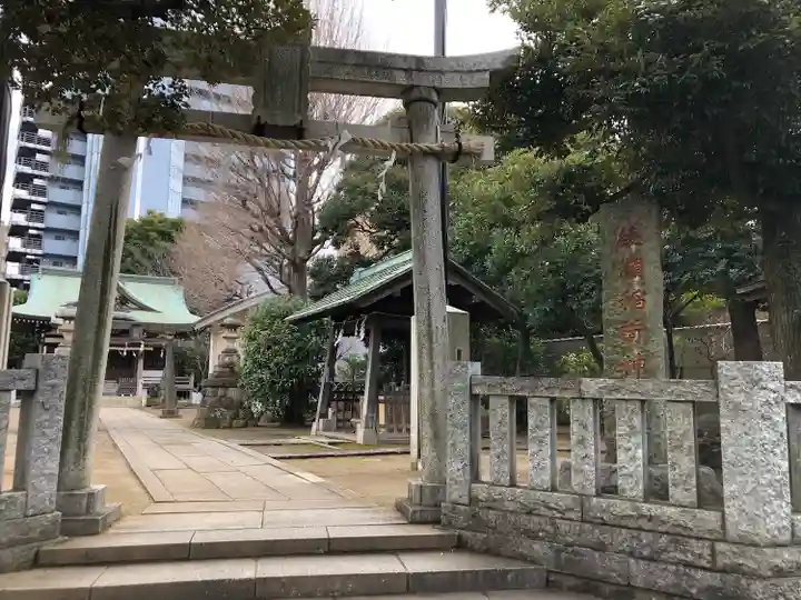 綾瀬稲荷神社の鳥居