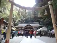 狭井坐大神荒魂神社(狭井神社)の本殿・本堂