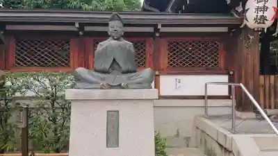 晴明神社の像