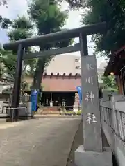 高円寺氷川神社の鳥居