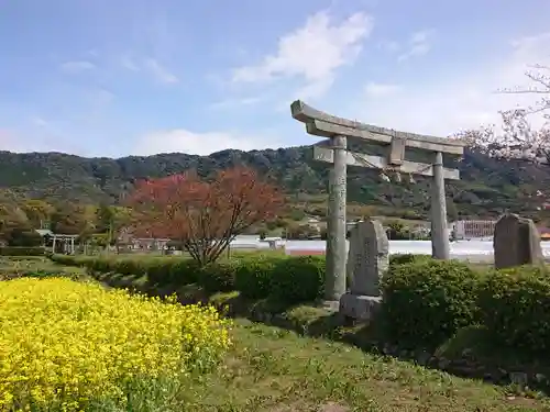 春日神社の鳥居