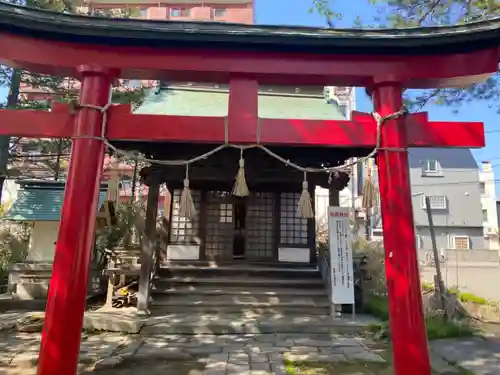 善知鳥神社の鳥居