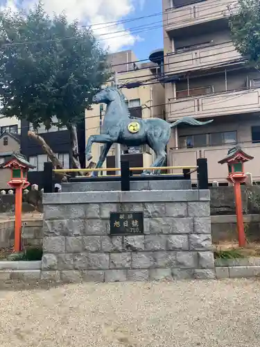 野里住吉神社の狛犬